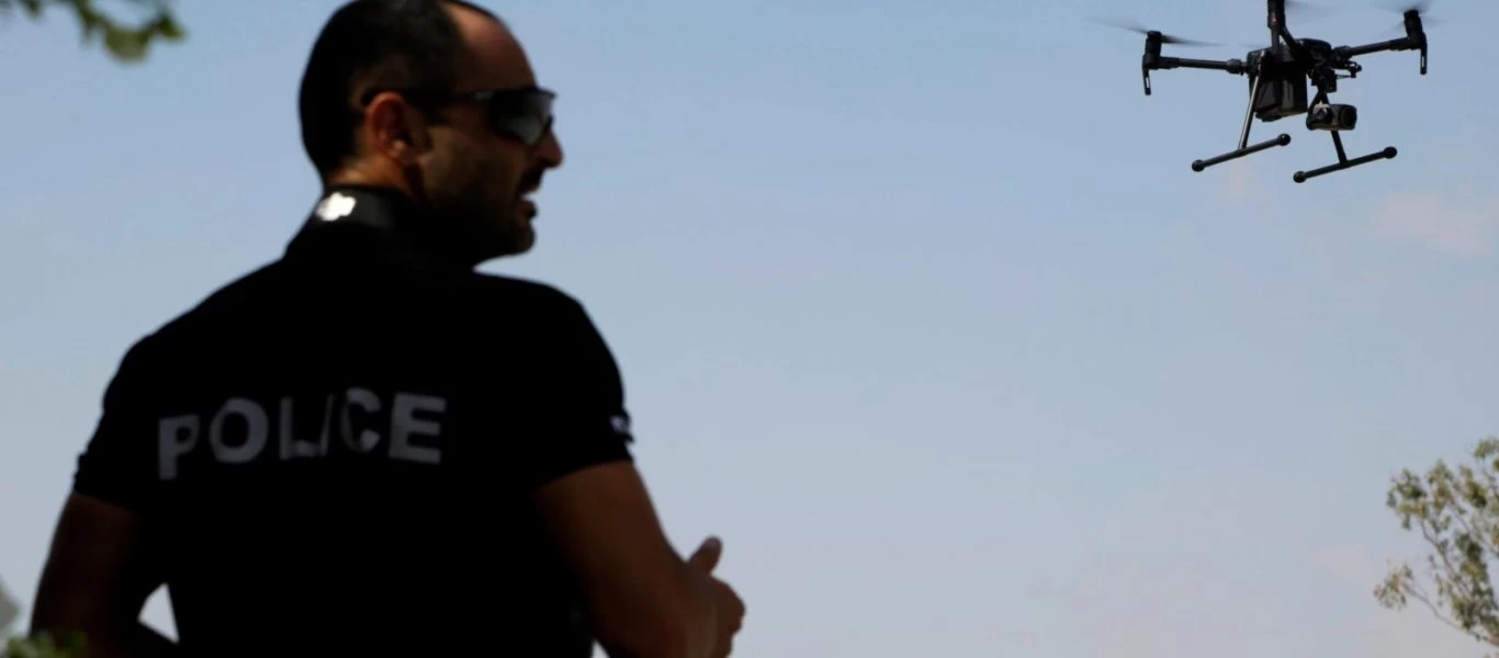 «Τhe Running Man»: Με μεγάφωνα και drones θα ελέγχουν τους «φυλακισμένους» Έλληνες την Πρωτομαγιά να μην «δραπετεύσουν»